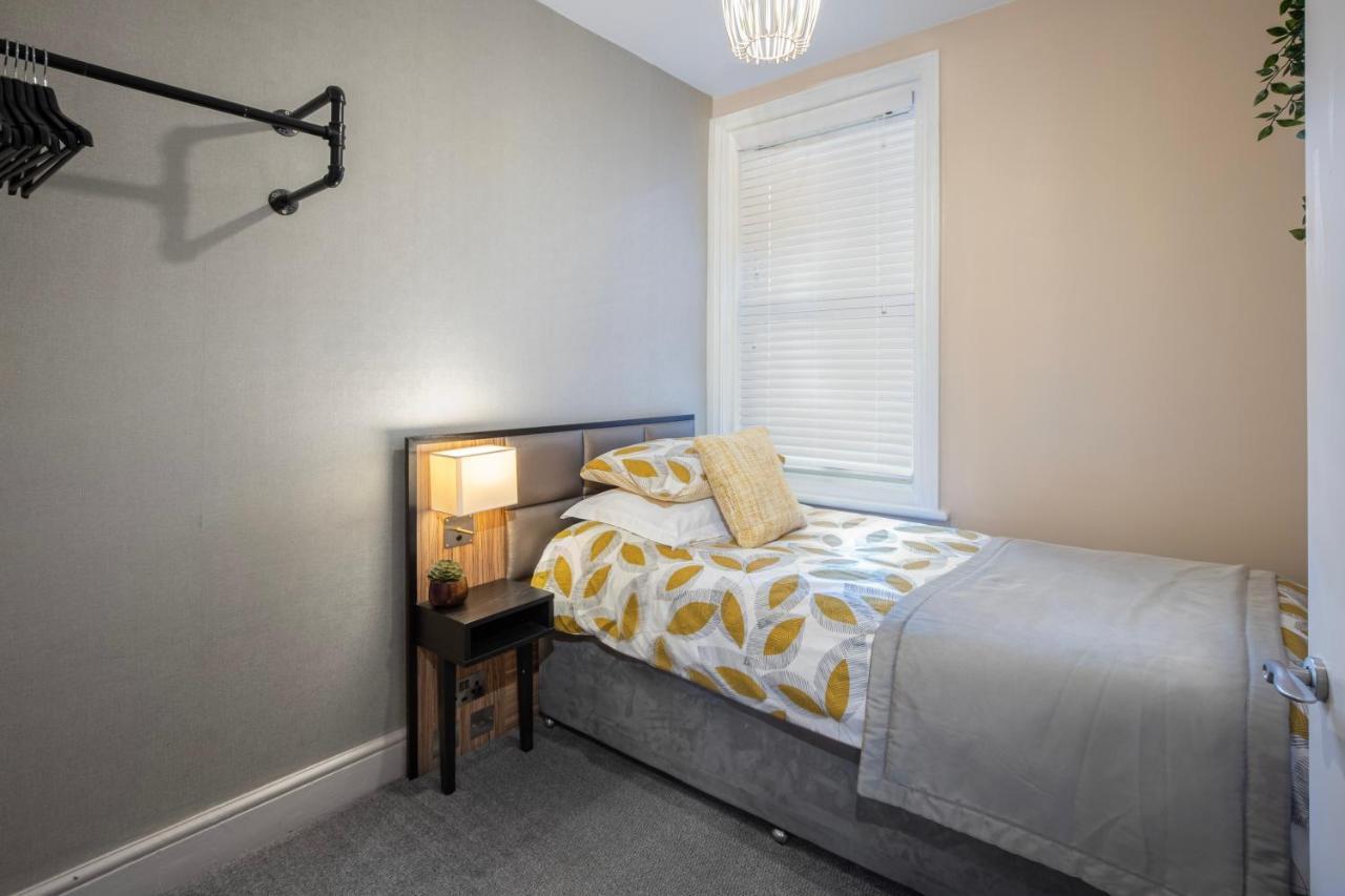 Coral Boutique 2 Apartment Blackpool